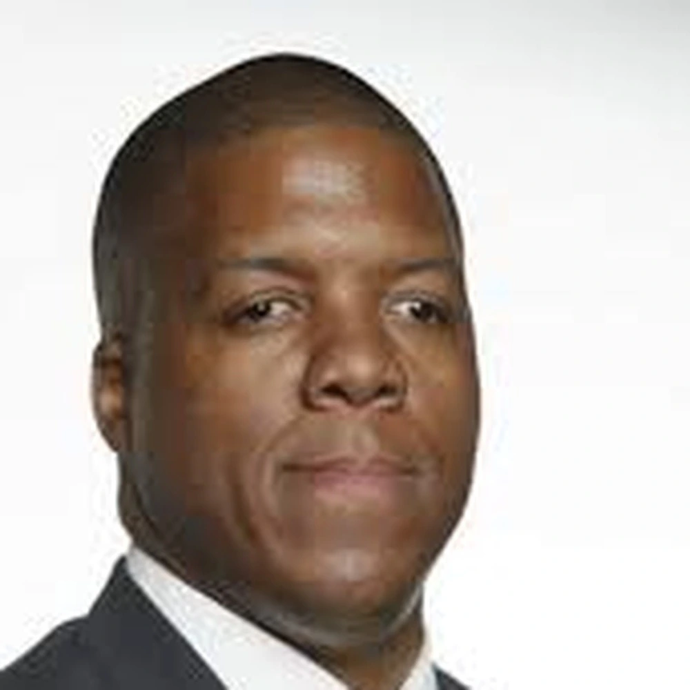 Larry Whiteside Jr.